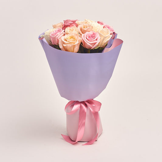 Bouquet of 15 pioneering Roses mix