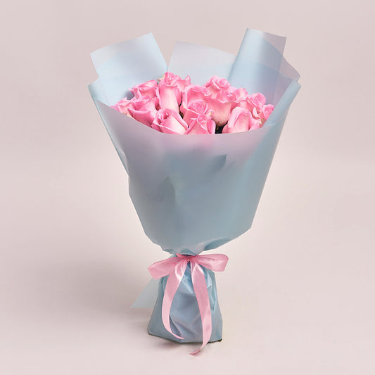 Bouquet of 15 Pink roses