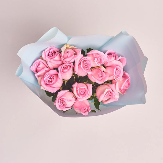 Bouquet of 15 Pink roses