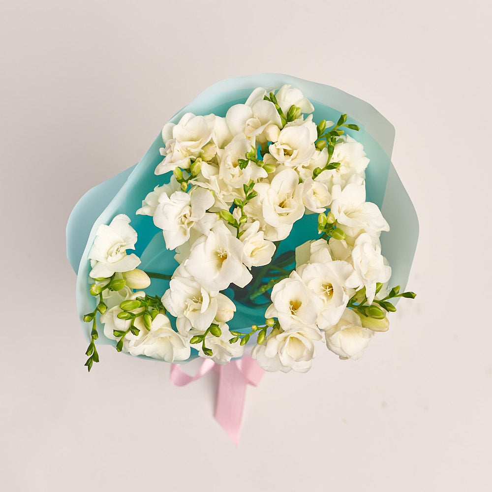 Bouquet of 15 White Fries